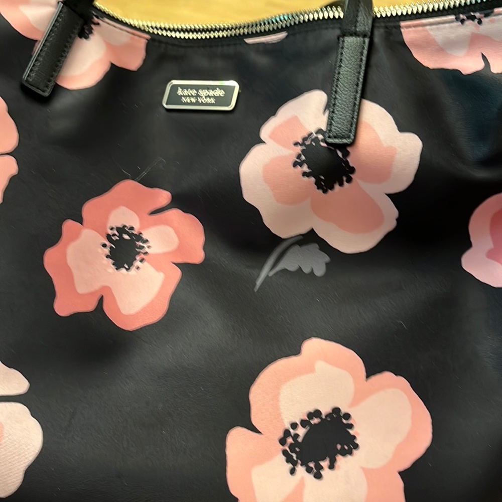 Kate spade black floral purse